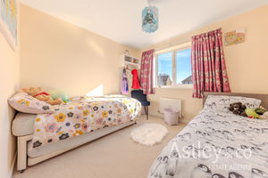 bedroom- click for photo gallery